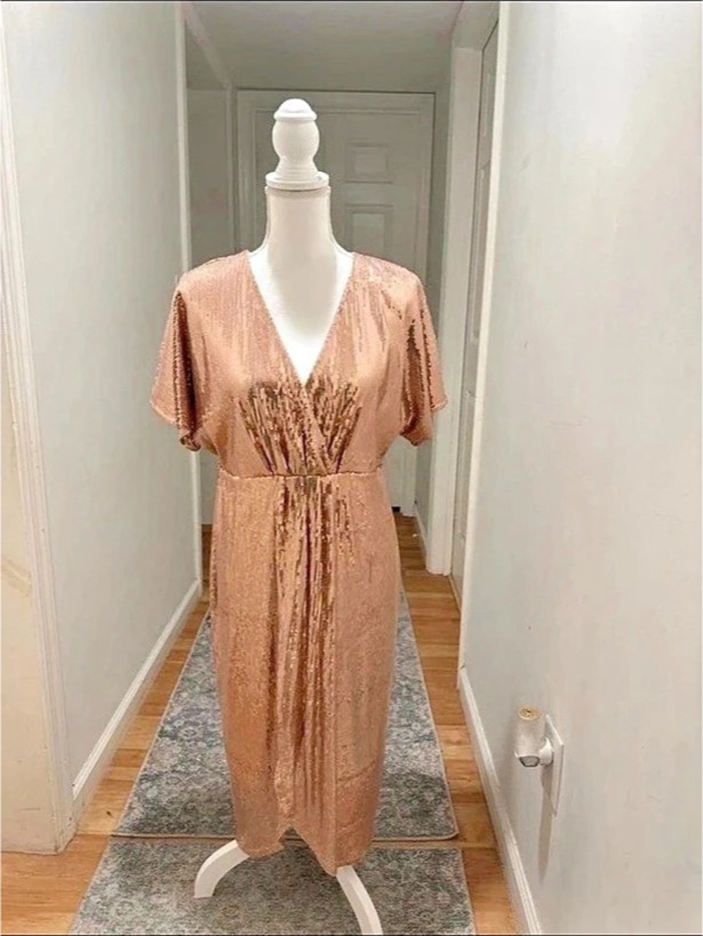 Sequin rose gold dress like new